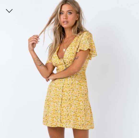 green emerald velvet dress Lemon Flower Mini Dress Ivory/Lemon / M main image 0